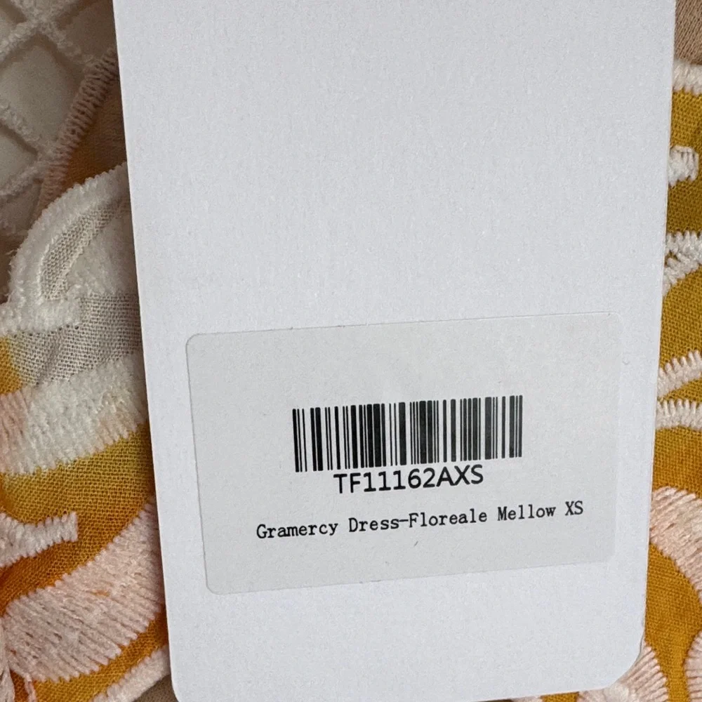 Zaco’s Multicolor Lace Dress NEW WITH TAGS - Picture 3 of 7